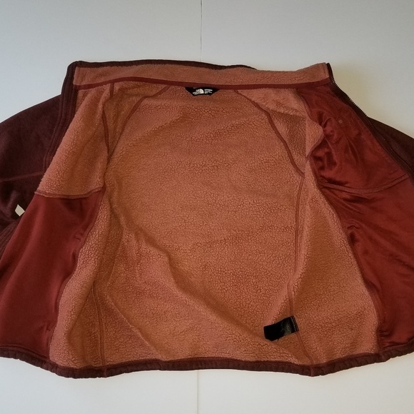 The North Face Fleece Jacket - Picture 4 of 5